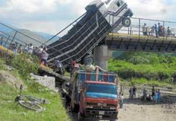 Bridge Collapses 14 Days After Opening