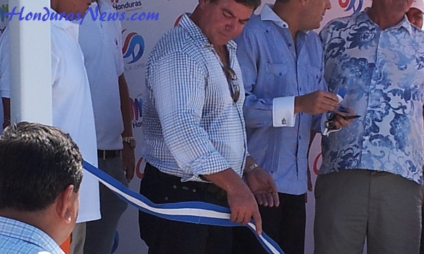 Utila Dream Ferry Inaugural Ribbon Cutting Utila Mayor Troy Bodden
