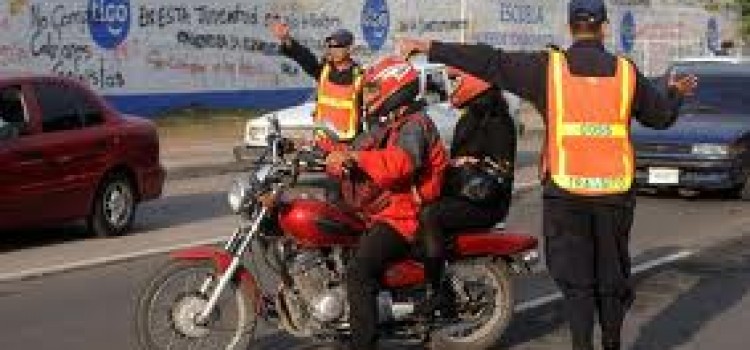 Honduras ban on 2 male riders per Motorcycle extended