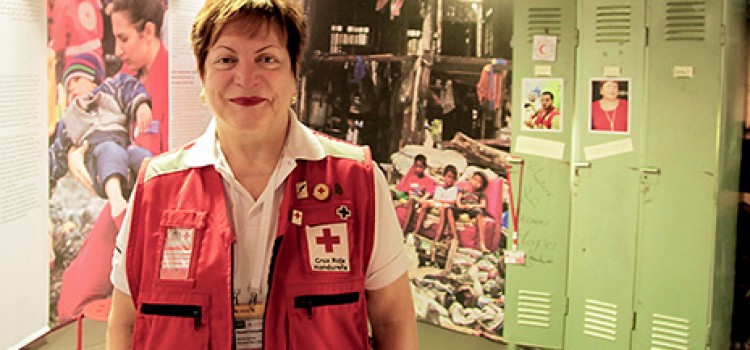 Honduras Red Cross Volunteer Rosario Fernandez – 43 Years of Volunteering