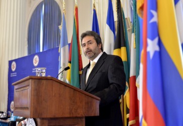 MACCIH Warns That Corrupt Who Flee Honduras Should Be Extradited