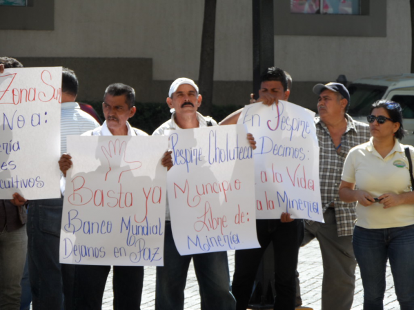 Honduran National Coalition of Environmental Networks and Organizations Protest World Bank Decision
