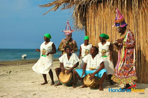 Garifuna Traditional Dance -Punta Gorda Roatan Honduras
